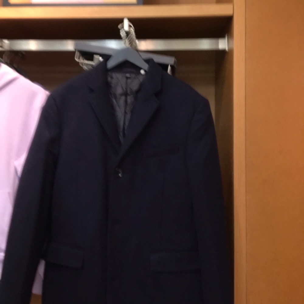I am selling two top coats for men. It’s that time of the year. Fall fashion.